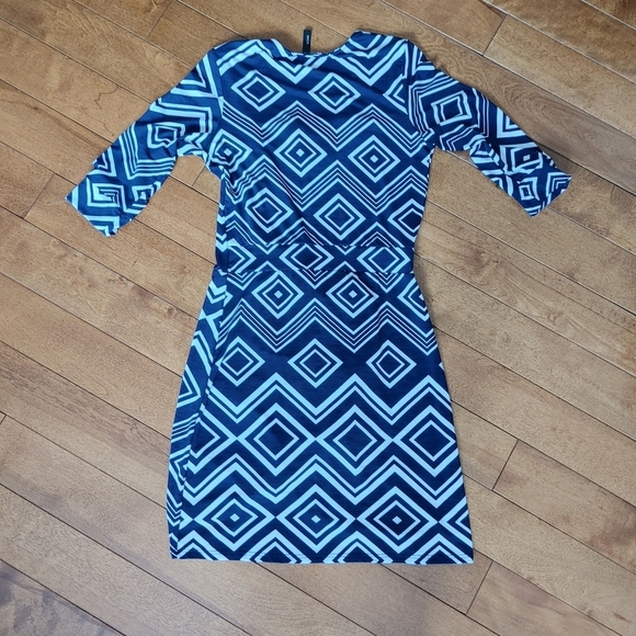 Kori Geometric Print Wrap Dress Size Small Made In USA - Picture 2 of 7
